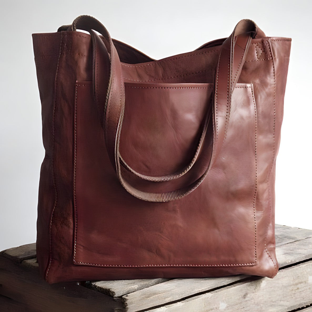 Women's Vintage Handbag with Zip Closure and Roomy Interior